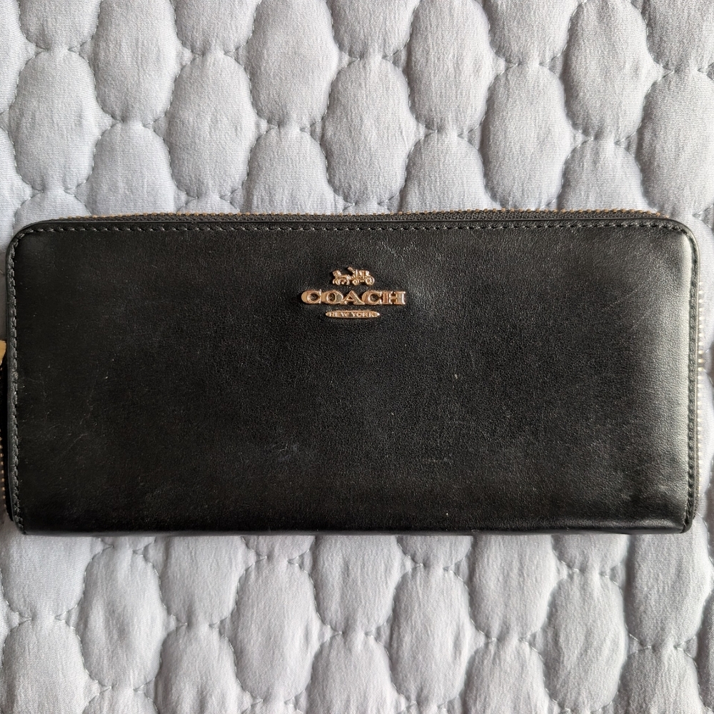 Coach Black Leather Zip Wallet